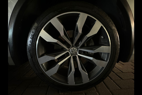 Volkswagen Tiguan 2.0 TSI 4M Highline R Line Pano|Trekhaak