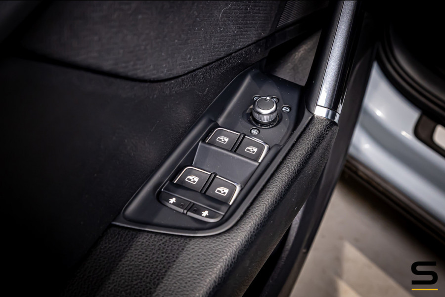 Audi Q2 35 TFSI S Edition|Pano|NAP|1eig|Leder|Cam|CarPlay