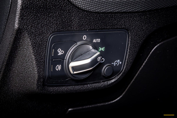 Audi Q2 35 TFSI S Edition|Pano|NAP|1eig|Leder|Cam|CarPlay