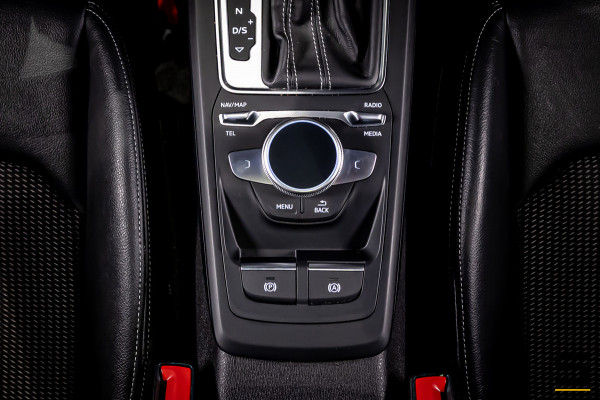 Audi Q2 35 TFSI S Edition|Pano|NAP|1eig|Leder|Cam|CarPlay