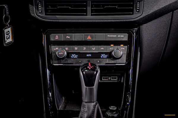 Volkswagen T-Cross 1.0 TSI Life|NAP|Automaat|Psensor|CarPlay