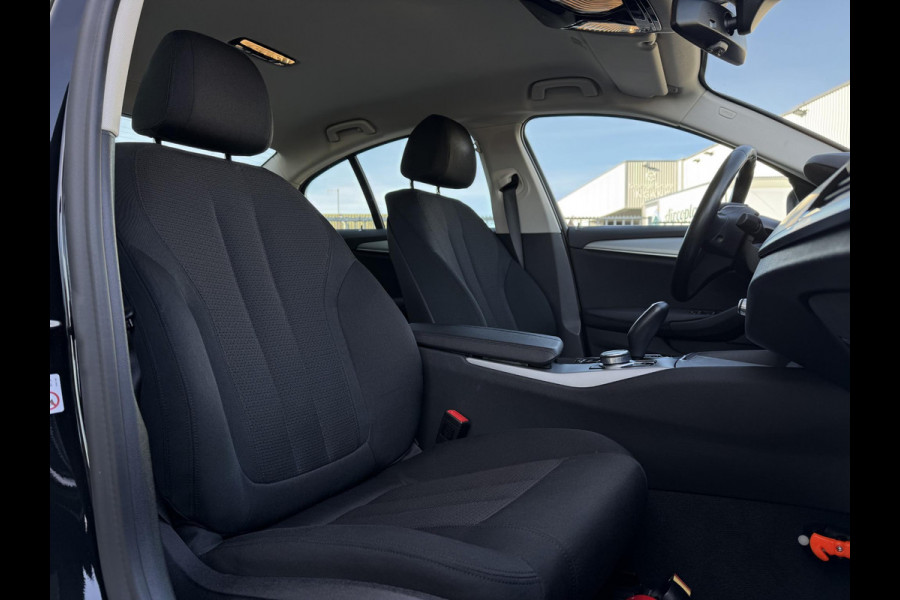 BMW 5 Serie Aut. 520i Executive Ed. | Navi | Xenon-Led | ECC | Apple Carplay |