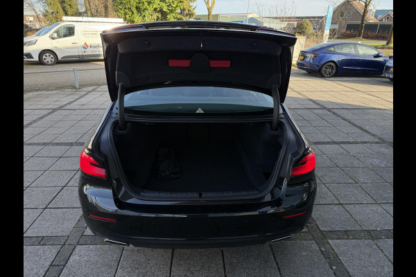BMW 5 Serie Aut. 520i Executive Ed. | Navi | Xenon-Led | ECC | Apple Carplay |