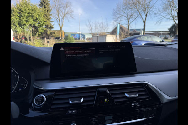 BMW 5 Serie Aut. 520i Executive Ed. | Navi | Xenon-Led | ECC | Apple Carplay |