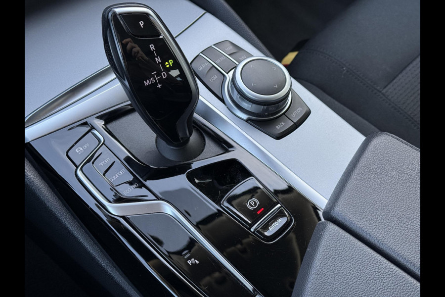 BMW 5 Serie Aut. 520i Executive Ed. | Navi | Xenon-Led | ECC | Apple Carplay |