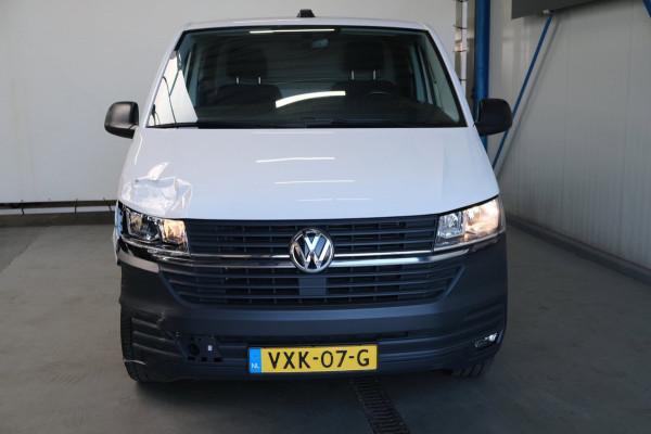 Volkswagen Transporter 2.0 TDI L2H1 28 > Schade <