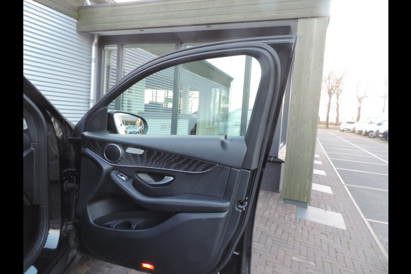 Mercedes-Benz GLC Coupé 250 4MATIC Business Solution AMG Upgrade Edition night schuifdak