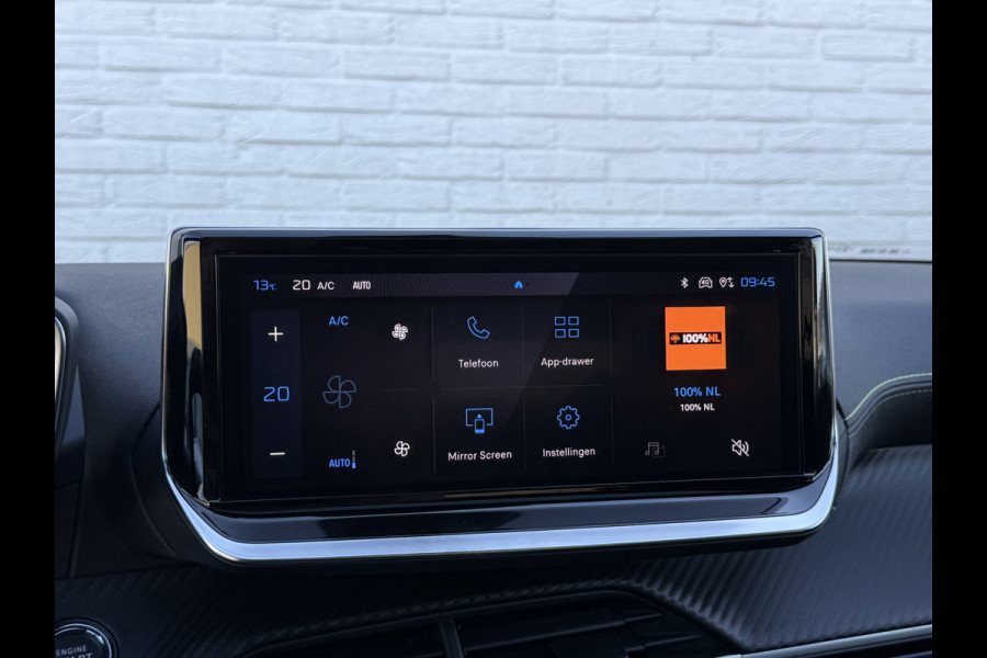 Peugeot 208 1.2 Hybrid 145 e-DCS6 GT | Pano | CarPlay | Camera | LED | 17 inch