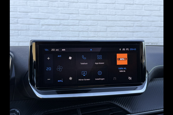 Peugeot 208 1.2 Hybrid 145 e-DCS6 GT | Pano | CarPlay | Camera | LED | 17 inch