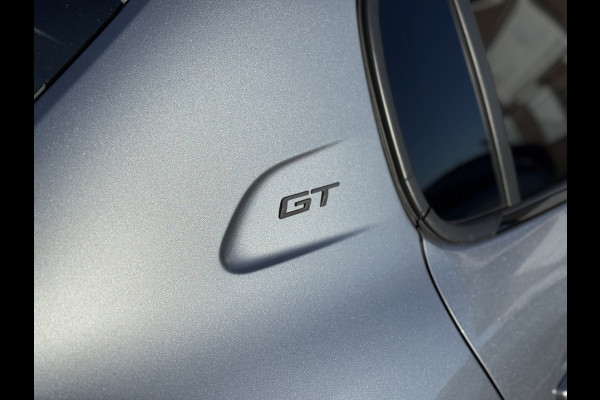 Peugeot 208 1.2 Hybrid 145 e-DCS6 GT | Pano | CarPlay | Camera | LED | 17 inch