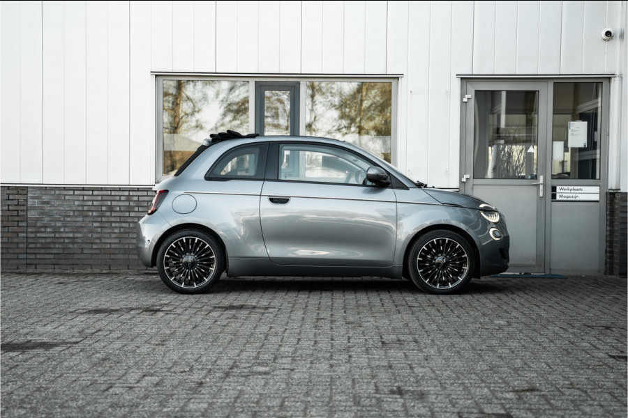Fiat 500C Icon 42 kWh | 17"LMV | Camera | Chrome pakket