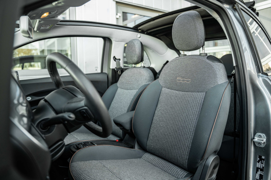 Fiat 500C Icon 42 kWh | 17"LMV | Camera | Chrome pakket