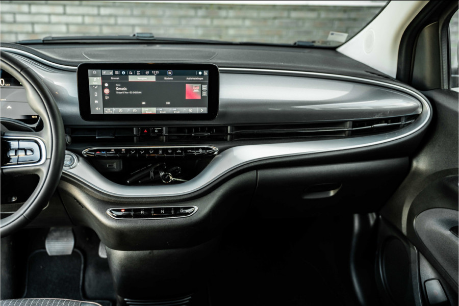 Fiat 500C Icon 42 kWh | 17"LMV | Camera | Chrome pakket