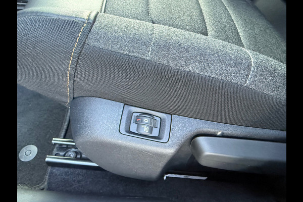 Citroën C3 1.2 Turbo Shine - Automaat - Navi - Climate - Cruise - Parkeerhulp