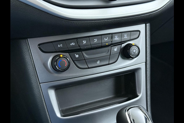 Opel Astra 1.4 Launch Elegance | AUTOMAAT | AGR STOELEN | CAMERA | STOEL- & STUURWIELVERWARMING | NAVIGATIE | GOED ONDERHOUDEN | AFNEEMBARE TREKHAAK | INCL. 12 MND BOVAG GARANTIE