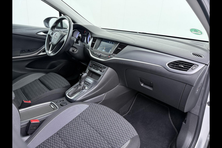 Opel Astra 1.4 Launch Elegance | AUTOMAAT | AGR STOELEN | CAMERA | STOEL- & STUURWIELVERWARMING | NAVIGATIE | GOED ONDERHOUDEN | AFNEEMBARE TREKHAAK | INCL. 12 MND BOVAG GARANTIE