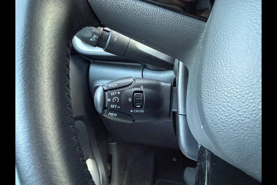 Citroën C3 1.2 Turbo Shine - Automaat - Navi - Climate - Cruise - Parkeerhulp