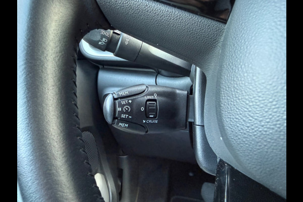 Citroën C3 1.2 Turbo Shine - Automaat - Navi - Climate - Cruise - Parkeerhulp