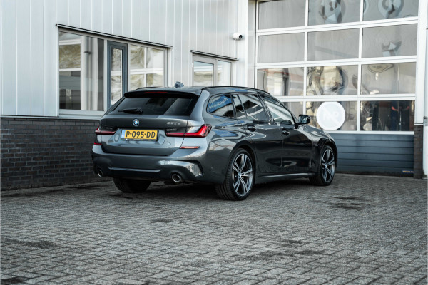BMW 3 Serie Touring 320e Business Edition Plus | M sport | Pano | HUD | Leder