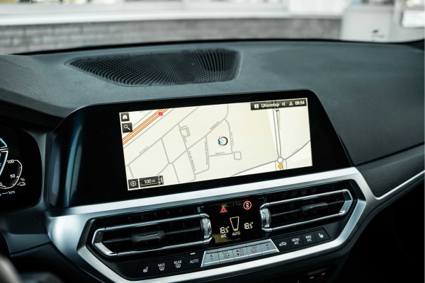 BMW 3 Serie Touring 320e Business Edition Plus | M sport | Pano | HUD | Leder