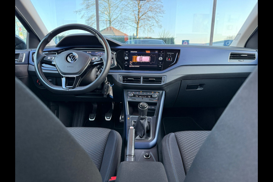 Volkswagen Polo 1.0 TSI 110pk Highline - Climate - Virt.Cockpit - Navi - Winterpakket