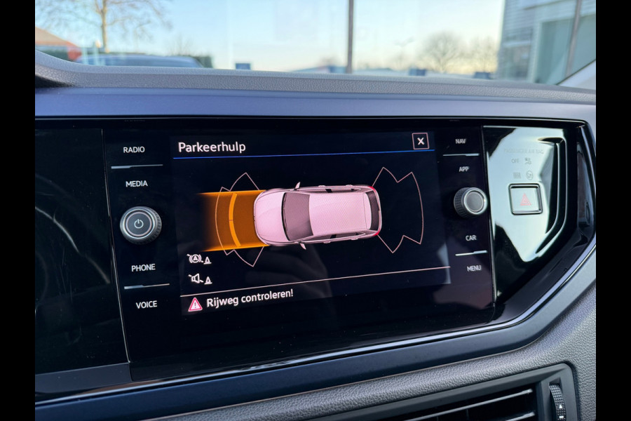 Volkswagen Polo 1.0 TSI 110pk Highline - Climate - Virt.Cockpit - Navi - Winterpakket