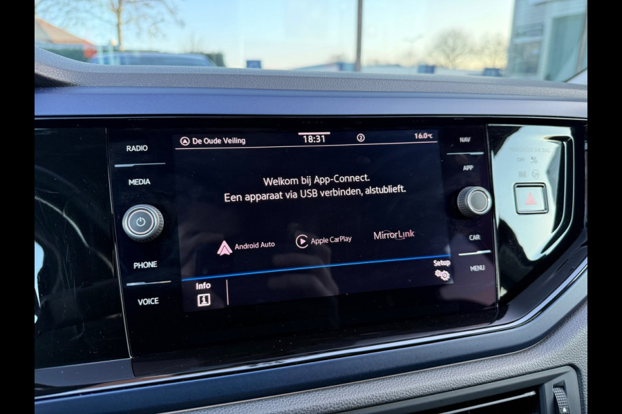 Volkswagen Polo 1.0 TSI 110pk Highline - Climate - Virt.Cockpit - Navi - Winterpakket