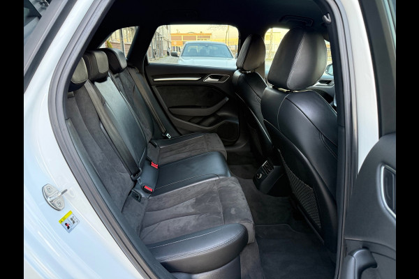 Audi A3 Sportback 40 e-tron Sport 204PK S18/LED/CAM/NAV/LEER