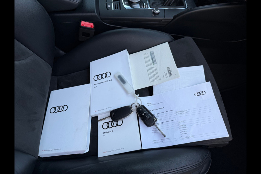 Audi A3 Sportback 40 e-tron Sport 204PK S18/LED/CAM/NAV/LEER