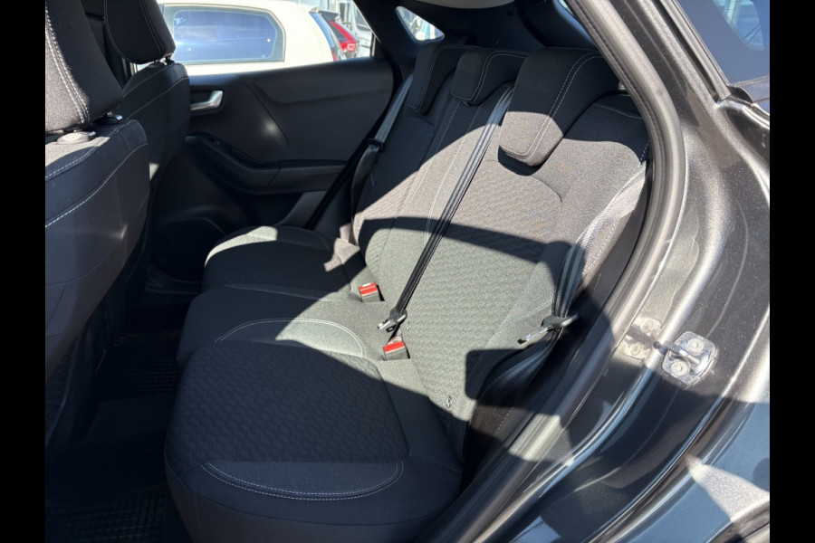 Ford Puma 1.0 EcoBoost Hybride Titanium