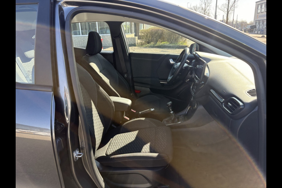 Ford Puma 1.0 EcoBoost Hybride Titanium