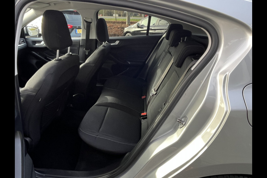 Ford Focus 1.0 EcoBoost Titanium Business 125pk/92kW 6-bak | Design Pack | Technology Pack | Driver Assistance Pack | Winter Pack | etc. etc.