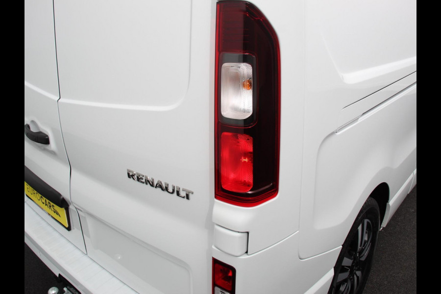 Renault Trafic 2.0 Blue dC1 150 EDC T29 L2H1 Extra Dubbele Cabine | Navigatie | Airco | Lichtmetalen velgen | Betimmering | Trekhaak | Camera | Parkeer sensoren | Dab