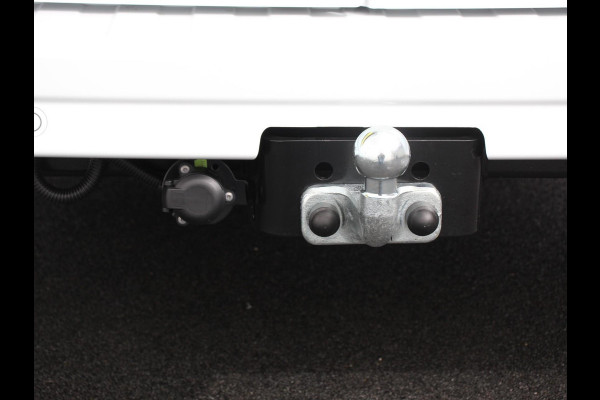 Renault Trafic 2.0 Blue dC1 150 EDC T29 L2H1 Extra Dubbele Cabine | Navigatie | Airco | Lichtmetalen velgen | Betimmering | Trekhaak | Camera | Parkeer sensoren | Dab