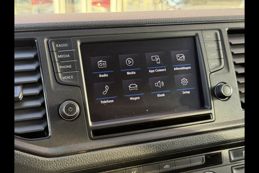 Volkswagen Crafter 35 2.0 TDI 177PK L3H3 | 1e Eig | Dealer OH | Carplay | Navi | Adapt. Cruisec. | PDC