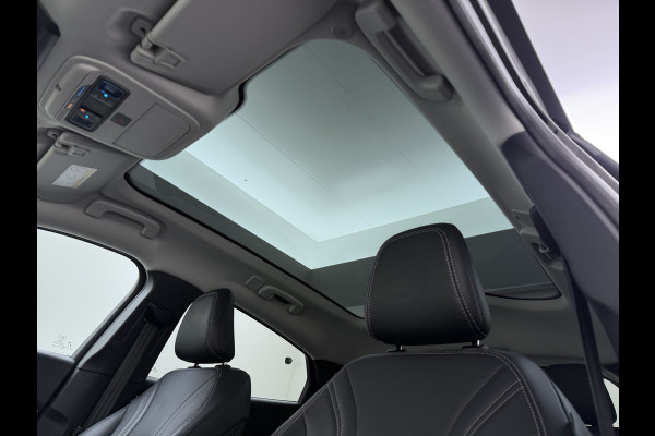 Ford Mustang Mach-E SOH 93% RWD 75kWh Technology Pack Plus Panoramadak B&O®-Audio Leder 360°Camera Navi Ecc Apple Carplay/Android Auto Elek.S Stuur+Stoelverwarming Lane Assist Led Active Driver Assist FordPass Connect™ 1e Eigenaar Origineel Nederlandse Auto