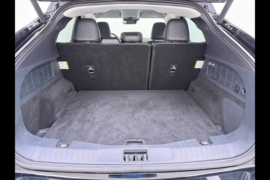 Ford Mustang Mach-E SOH 93% RWD 75kWh Technology Pack Plus Panoramadak B&O®-Audio Leder 360°Camera Navi Ecc Apple Carplay/Android Auto Elek.S Stuur+Stoelverwarming Lane Assist Led Active Driver Assist FordPass Connect™ 1e Eigenaar Origineel Nederlandse Auto