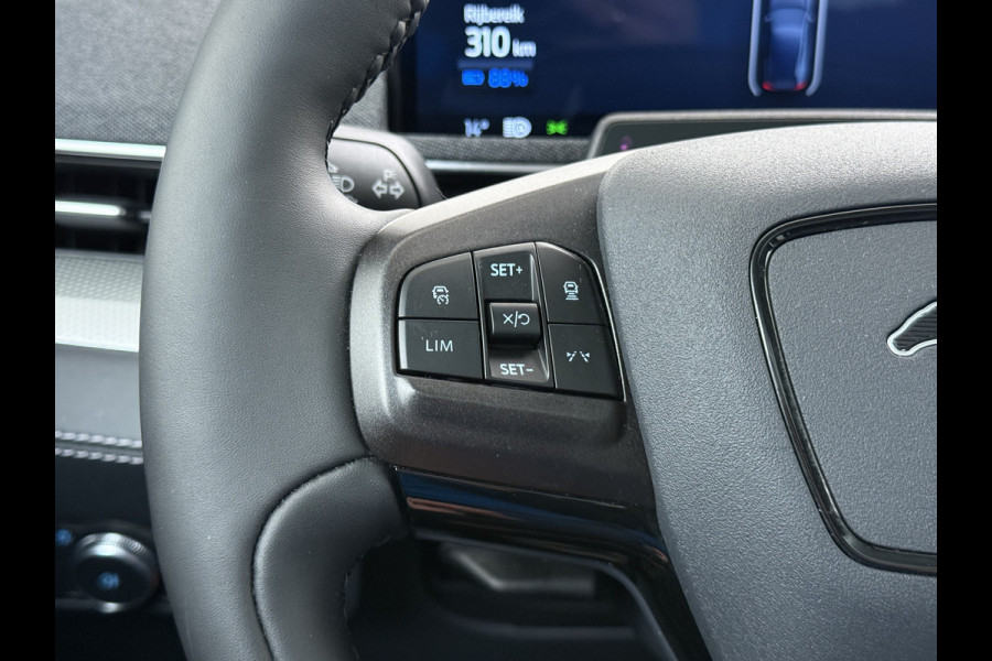 Ford Mustang Mach-E SOH 93% RWD 75kWh Technology Pack Plus Panoramadak B&O®-Audio Leder 360°Camera Navi Ecc Apple Carplay/Android Auto Elek.S Stuur+Stoelverwarming Lane Assist Led Active Driver Assist FordPass Connect™ 1e Eigenaar Origineel Nederlandse Auto