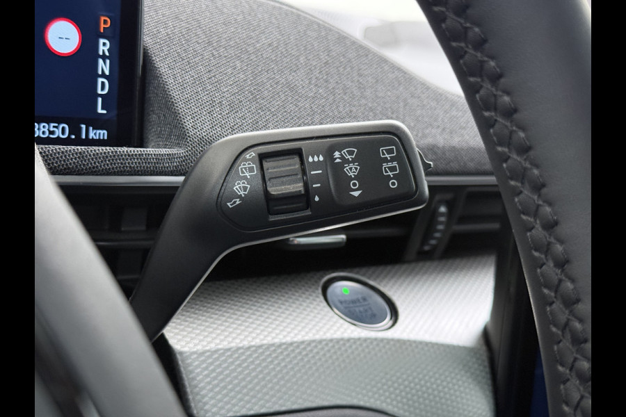 Ford Mustang Mach-E SOH 93% RWD 75kWh Technology Pack Plus Panoramadak B&O®-Audio Leder 360°Camera Navi Ecc Apple Carplay/Android Auto Elek.S Stuur+Stoelverwarming Lane Assist Led Active Driver Assist FordPass Connect™ 1e Eigenaar Origineel Nederlandse Auto