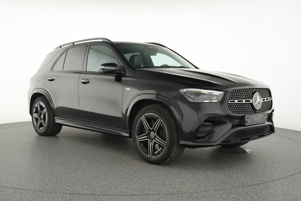 Mercedes-Benz GLE 400e AMG // Luchtvering // Trekhaak 3.300kg // Distronic // Leder // Memory // Panoramadak // 360 Camera // Headup
