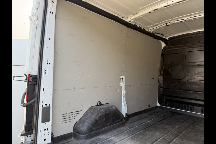 Ford Transit 2.0 TDCI 130PK L2H2 Airco Cruise Control Lane Assist Parkeersensoren