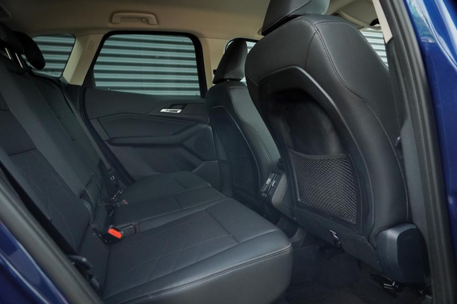 BMW 2 Serie Active Tourer 220i / Aut / Navi / Trekhaak Elektrisch / Incl BTW