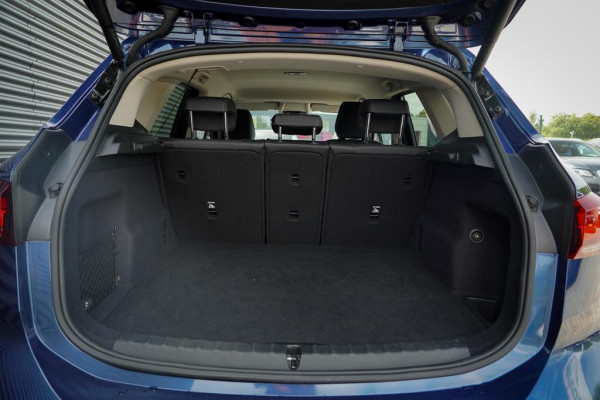 BMW 2 Serie Active Tourer 220i / Aut / Navi / Trekhaak Elektrisch / Incl BTW