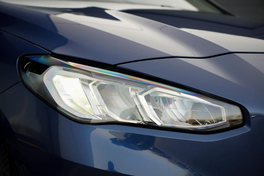 BMW 2 Serie Active Tourer 220i / Aut / Navi / Trekhaak Elektrisch / Incl BTW