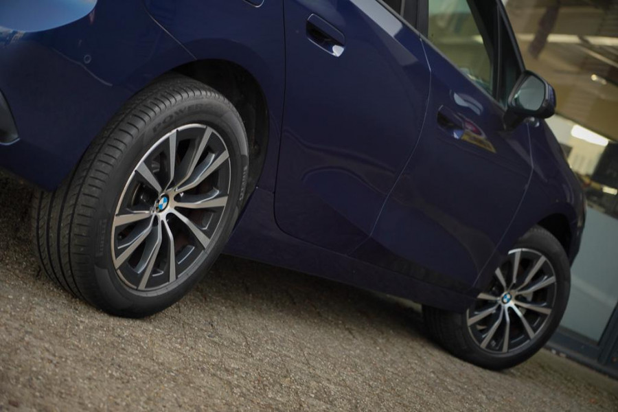 BMW 2 Serie Active Tourer 220i / Aut / Navi / Trekhaak Elektrisch / Incl BTW