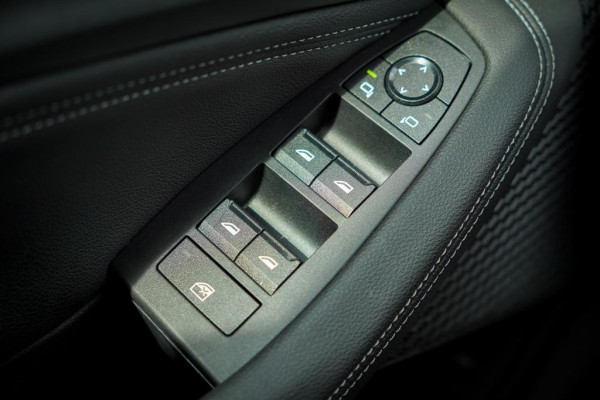 BMW 2 Serie Active Tourer 220i / Aut / Navi / Trekhaak Elektrisch / Incl BTW