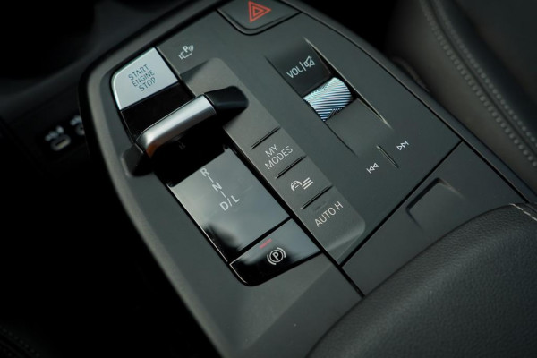 BMW 2 Serie Active Tourer 220i / Aut / Navi / Trekhaak Elektrisch / Incl BTW