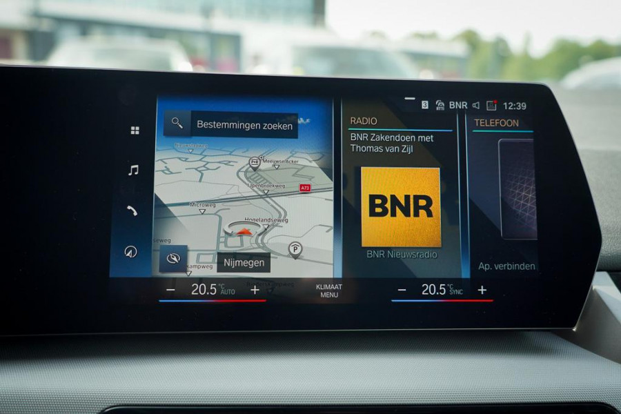 BMW 2 Serie Active Tourer 220i / Aut / Navi / Trekhaak Elektrisch / Incl BTW