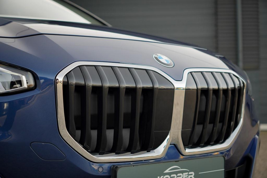 BMW 2 Serie Active Tourer 220i / Aut / Navi / Trekhaak Elektrisch / Incl BTW