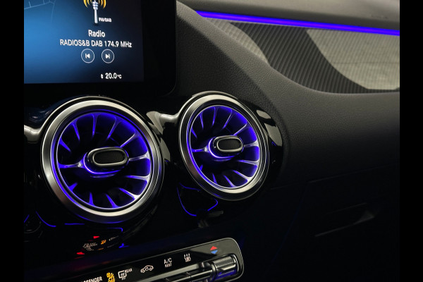 Mercedes-Benz GLA 250 e AMG Line | ACC | 360 Camera | Keyless-Go | Multi-Beam LED | Sfeerverlichting | Trekhaak 1800kg | Widescreen Cockpit | Carbon | Black Optic Pack | Dodehoek | Lane Assist | Getint Glas | Stoelverwarming | Rijklaarprijs 12 mnd. Bovag | Dec. 2022 | 19'' | Autom. Achterklep |